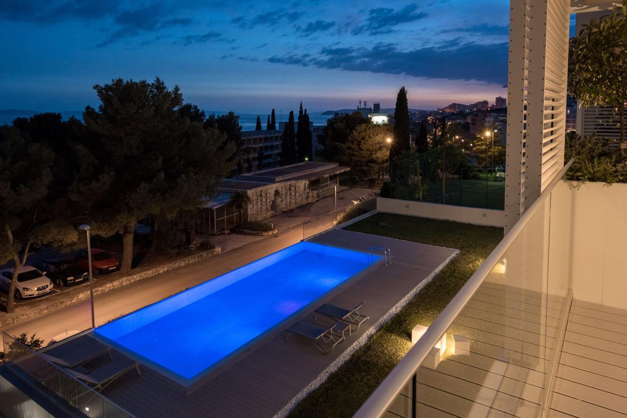 Luxury Gabriela With Pool Appartement *